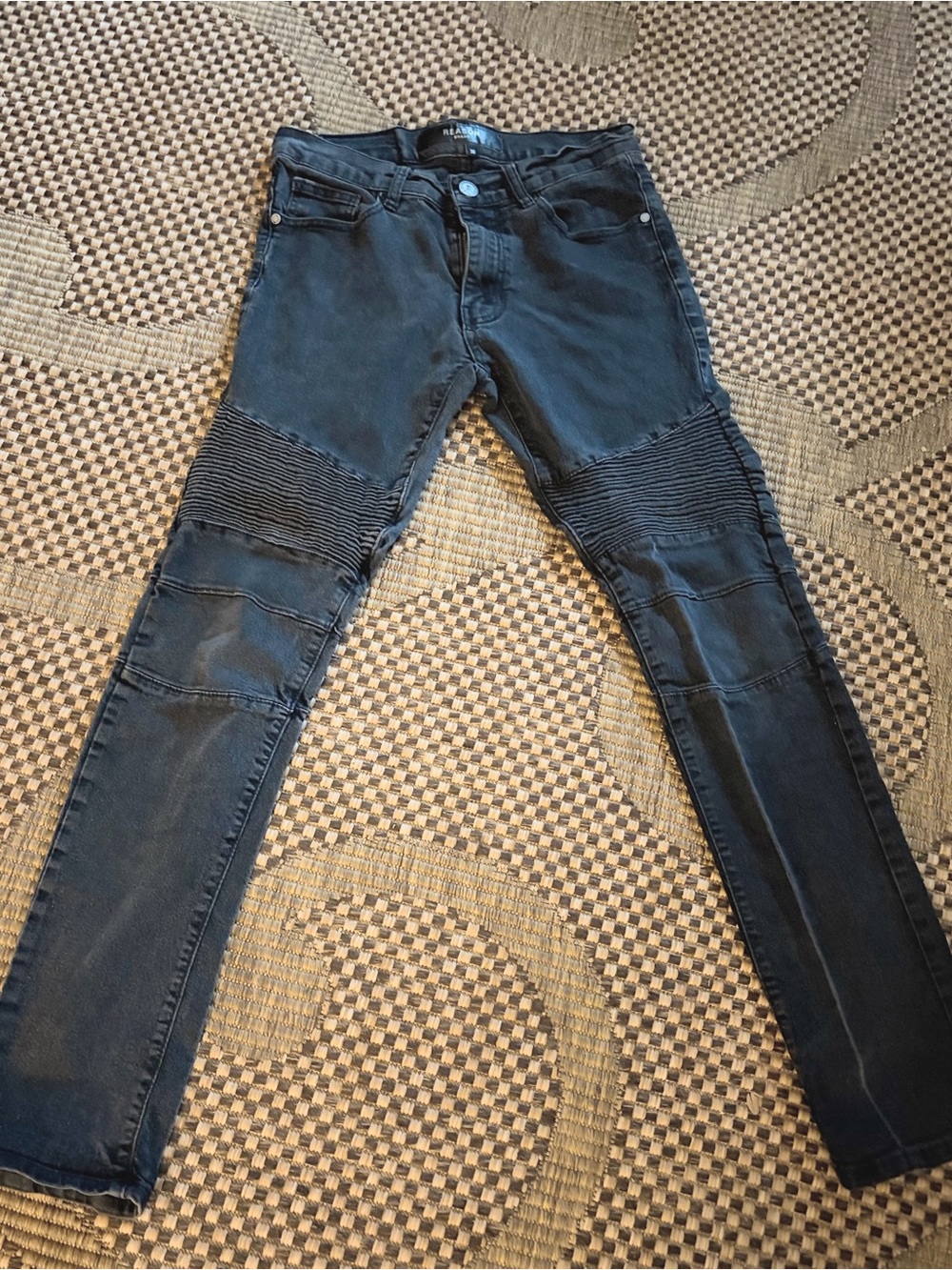 Reason Men's Black Dark Wash Distressed Straight Stretch Jeans 5 Pocket  EUC